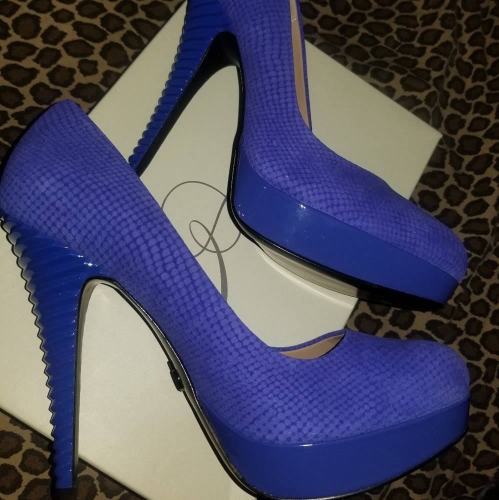 Rachel Roy Pumps
